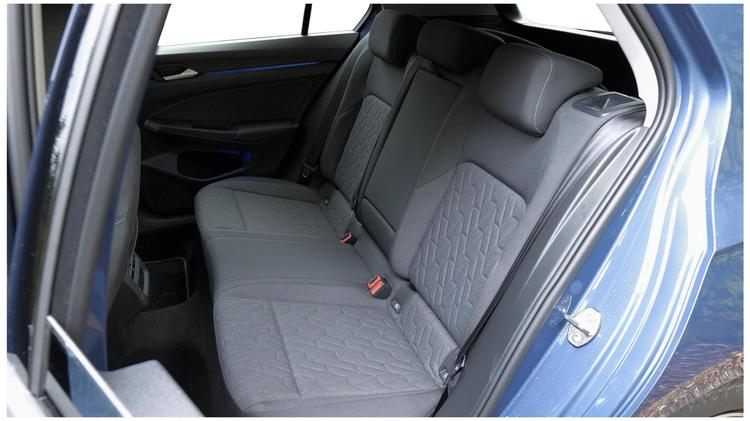 golf_hatchback_112207.jpg
