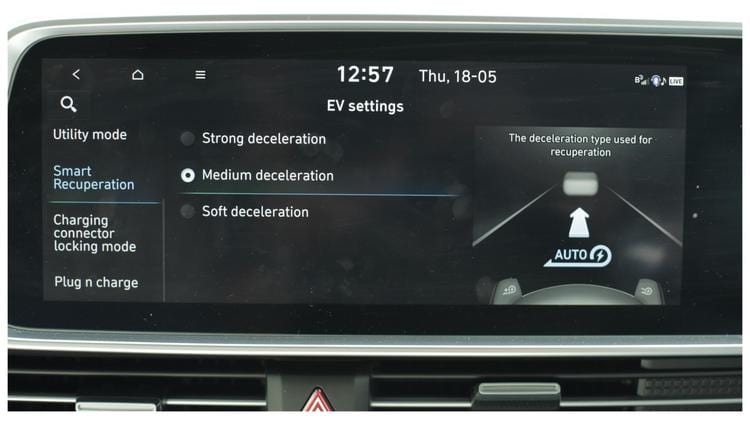 ioniq_6_electric_saloon_108114.jpg - 168kW Ultimate 77kWh 4dr Auto