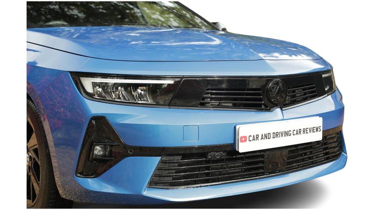 astra_sports_tourer_106447.jpg