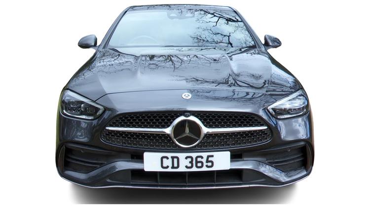 c_class_saloon_105182.jpg