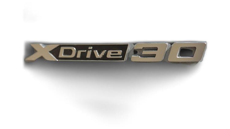 x2_hatchback_111248.jpg