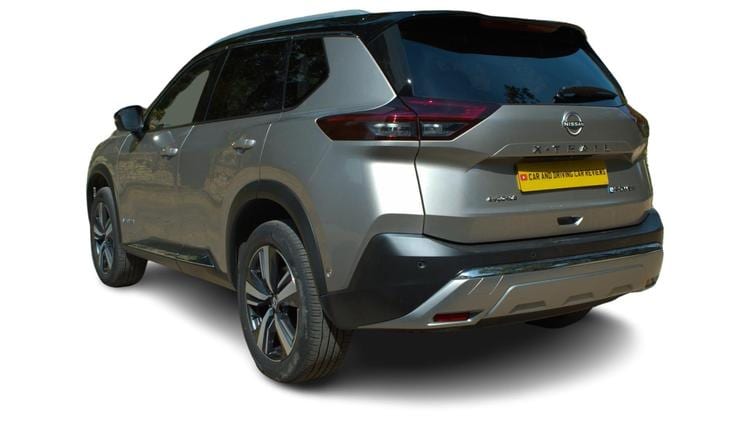 x_trail_station_wagon_107888.jpg