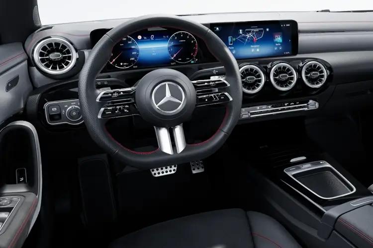 cla_shooting_brake_110322.jpg