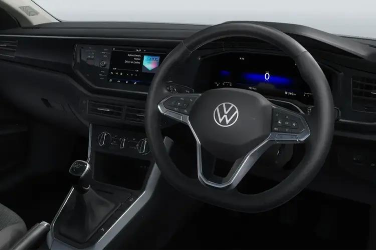 polo_hatchback_105278.jpg