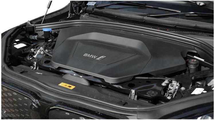 x2_hatchback_111248.jpg
