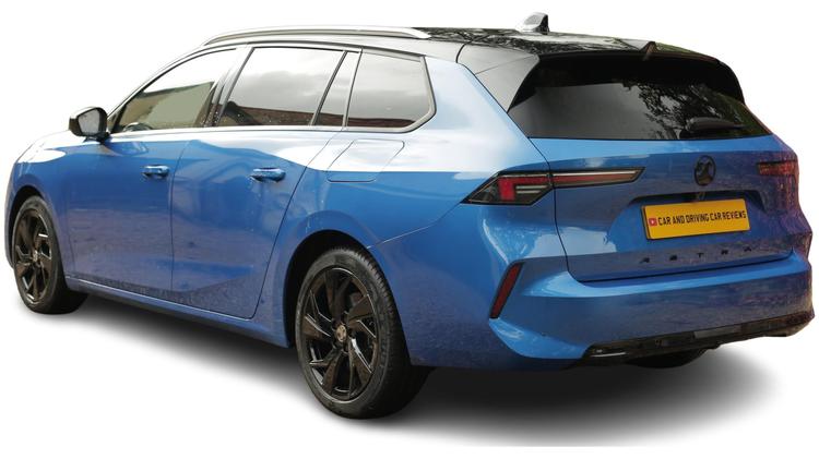 astra_sports_tourer_106447.jpg