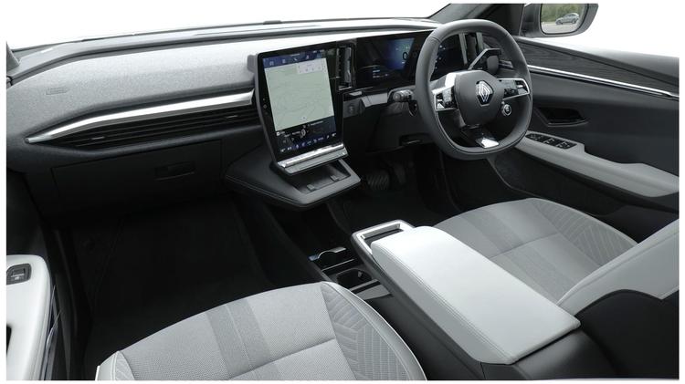 scenic_e_tech_electric_estate_111234.jpg - 160kW Iconic 87kWh Long Range 5dr Auto