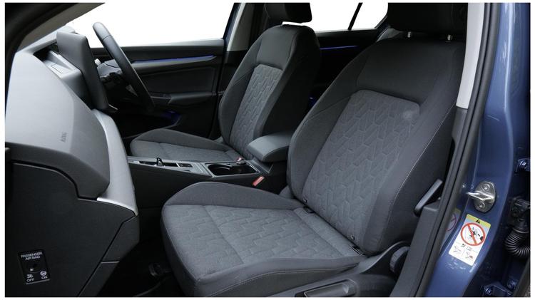 golf_hatchback_112207.jpg