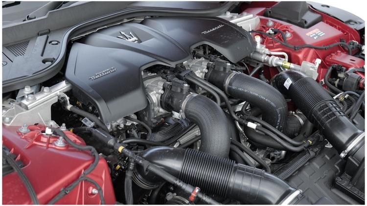 granturismo_coupe_110009.jpg - 3.0 V6 2dr Auto